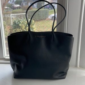 Marc Jacobs Supple Leather tote like new